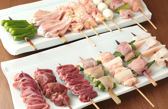 極上の焼き鳥、すべては仕込みから始まる。